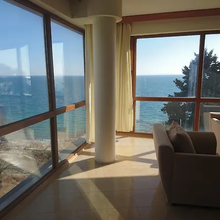 מלון דירות Panorama Beach *